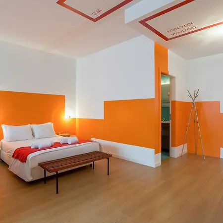 Apartment Flats - Un-almada House
