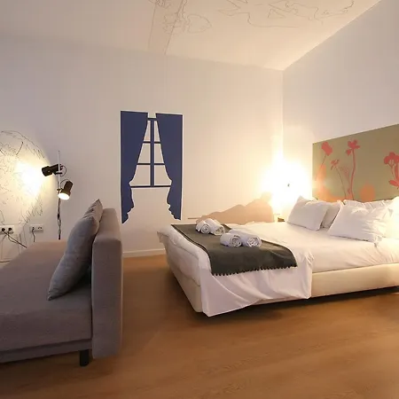 Apartment Flats - Un-almada House