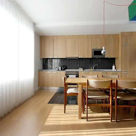 Flats - Un-almada House *