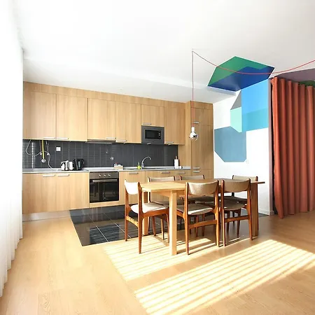 Apartment Flats - Un-almada House *
