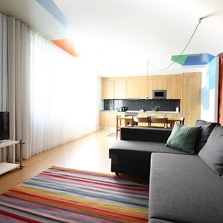 Flats - Un-almada House Apartment *