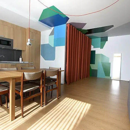 Apartment Flats - Un-almada House